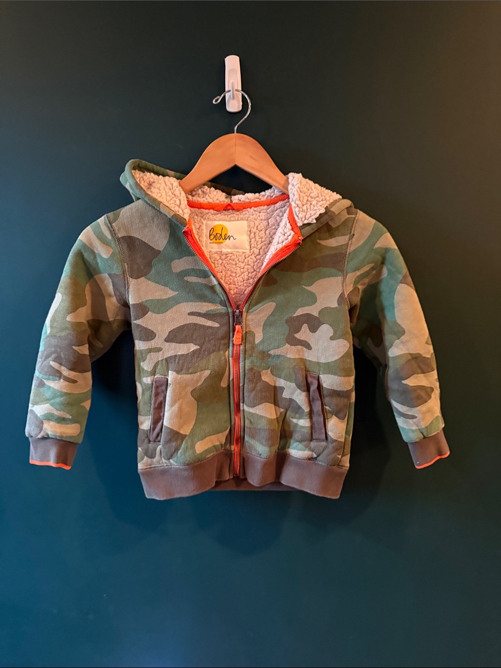Mini Boden Boys Camo Sherpa Lined Zip Hoodie Size 6-7Y 122